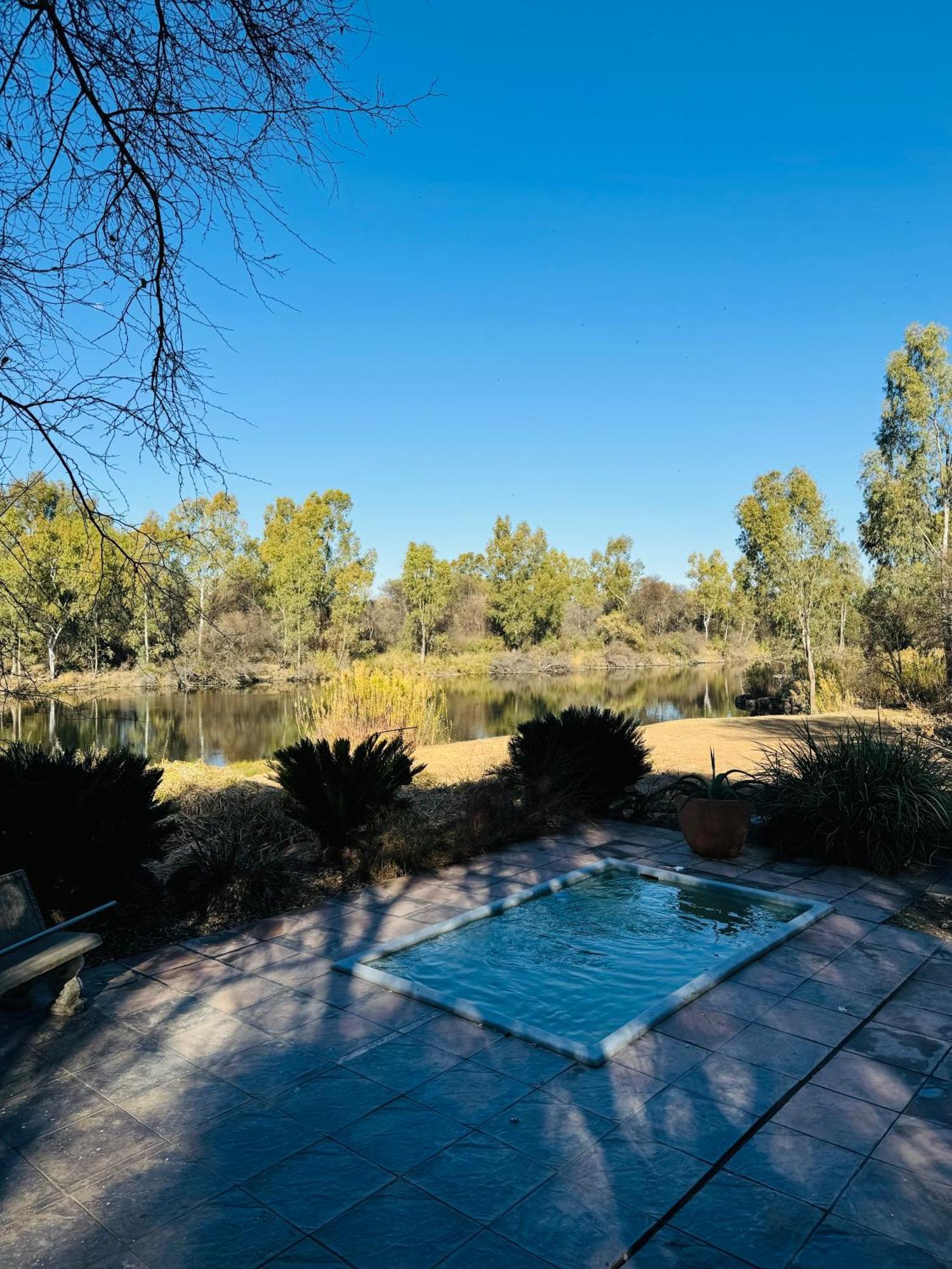 Megumi - Vaal Riverside Retreat - Loadshedding Friendly Parys Exterior photo